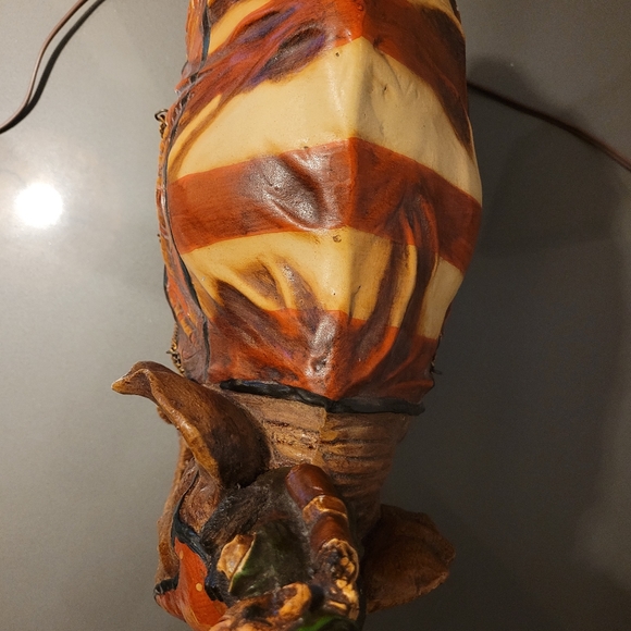 Barnum & Bailey Elephant with Monkey - Picture 8 of 16